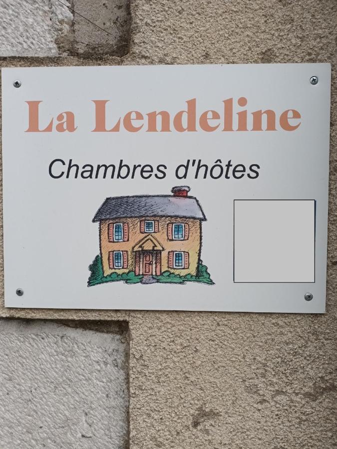 Готель La Lendeline Saint-Sauveur-Lendelin Екстер'єр фото